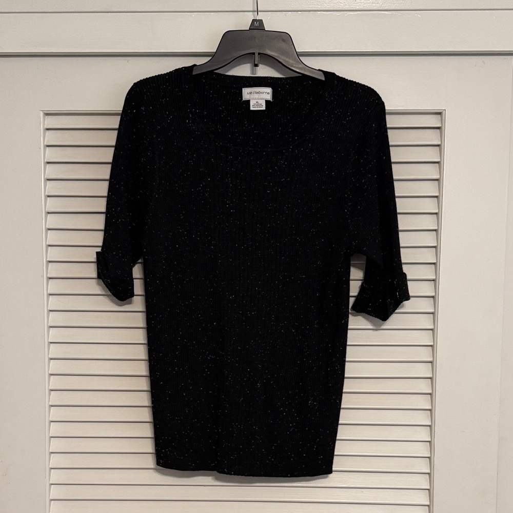 Liz Claiborne Black Crew Neck Sweater